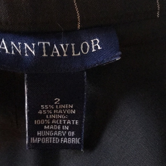 ANN TAYLOR Black and White Pattern Midi Skirt - A Line Silhouette. Size 2 - Picture 8 of 9